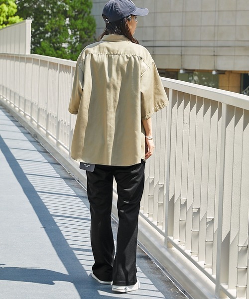 Dickies(ディッキーズ)の「Dickies/ディッキーズ ロゴワッペンジャージーセンタータックフレアパンツ(その他パンツ・レディース・ブラック/オフホワイト/オレンジ/グリーン・M/L)」の16枚目の写真