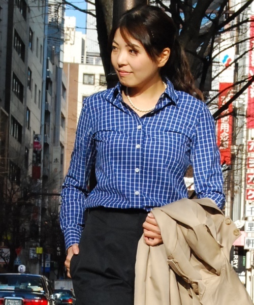 ESTNATION（エストネーション）の「ESTNATION チェックシャツ（シャツ/ブラウス・レディース・ブルー/ホワイト/カリビアンブルー/ダークインディゴブルー/シャーベット・38/36）」の4枚目の写真