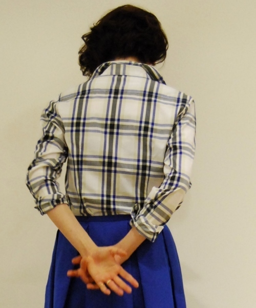 ESTNATION（エストネーション）の「ESTNATION チェックシャツ（シャツ/ブラウス・レディース・ブルー/ホワイト/カリビアンブルー/ダークインディゴブルー/シャーベット・38/36）」の7枚目の写真