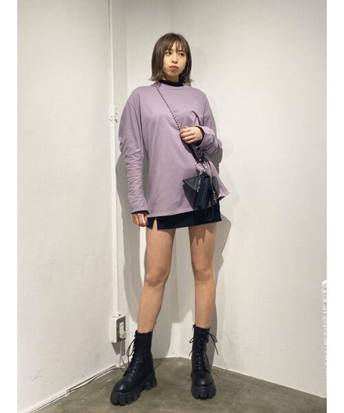 EMODA（エモダ）の「カーブスリーブボーイズロングTシャツ（Tシャツ/カットソー・レディース・ホワイト/ブラック/ベージュ/パープル・FREE）」の20枚目の写真