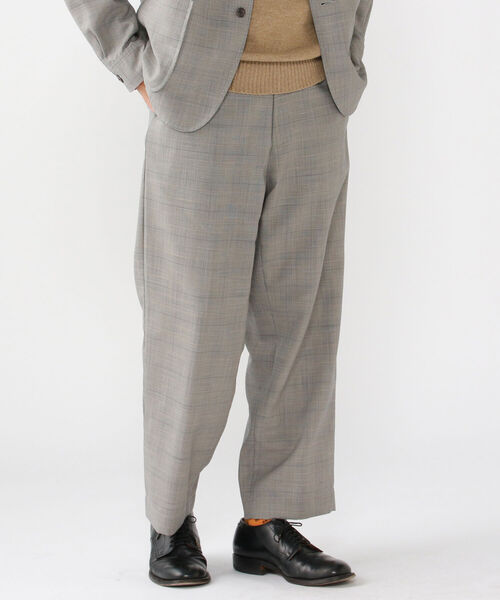 BEAMS PLUS（ビームスプラス）の「BEAMS PLUS / トロピカルウール チェック ドローストリング トラウザーズ（スラックス・メンズ・グレー系その他/ブラウン系その他・S/L/XL/M）」の7枚目の写真