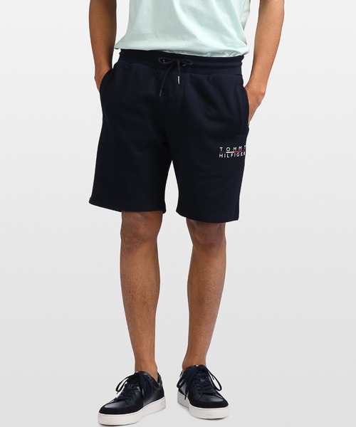 TOMMY HILFIGER(トミーヒルフィガー)の「スクエアロゴスウェットショートパンツ(その他パンツ・メンズ・カーキ/ブラック/ネイビー/グレー・SMALL/MEDIUM/LARGE/X-LARGE)」の4枚目の写真