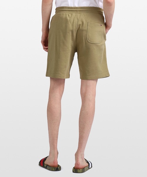 TOMMY HILFIGER(トミーヒルフィガー)の「スクエアロゴスウェットショートパンツ(その他パンツ・メンズ・カーキ/ブラック/ネイビー/グレー・SMALL/MEDIUM/LARGE/X-LARGE)」の6枚目の写真