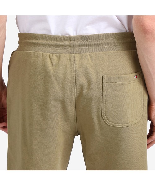 TOMMY HILFIGER(トミーヒルフィガー)の「スクエアロゴスウェットショートパンツ(その他パンツ・メンズ・カーキ/ブラック/ネイビー/グレー・SMALL/MEDIUM/LARGE/X-LARGE)」の11枚目の写真