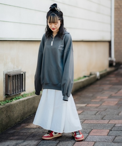 DuKKah（デュカ）の「Dukkah/【低身長向け】ハーフジップ刺繍スウェット（スウェット・レディース・レッド/グリーン/スミクロ・X-SMALL）」の11枚目の写真