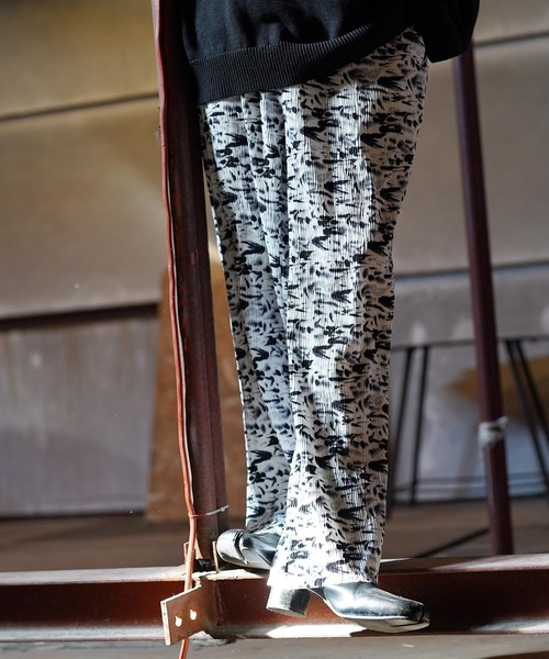 G.O.C（ジーオーシー）の「プリーツ イージー スラックス パンツ（スラックス・メンズ・ホワイト/ブラック/ベージュ/ブラウン/グリーン/ブラック系その他/ブラック系その他2・MEDIUM/LARGE）」の8枚目の写真