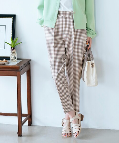 grove（グローブ）の「◆MYBESTPANTSギンガムチェックイージーケアーテーパードパンツ（その他パンツ・レディース・ブラック系1/ライトグリーン系1/ブラウン系その他3・01/03/04/02/05）」の3枚目の写真