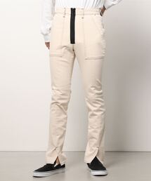 TATRAS CONCEPT STORE（タトラスコンセプトストア）の「P.E.O.T.W AG ピーイーオーティーダブリューエージーBARKER SKINNY（デニムパンツ）」