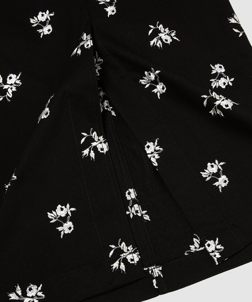 Erdem(アーデム)の「MIDI LENGTH PENCL SKIRT(スカート・レディース・ブラック・6/8)」の4枚目の写真