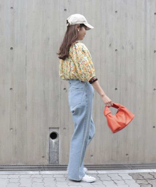 fredy emue（フレディエミュ）の「［新色追加］ギャザースリーブブラウス（シャツ/ブラウス・レディース・ブラック/オフホワイト/ピンク/イエロー系その他3/ブルー・38）」の15枚目の写真