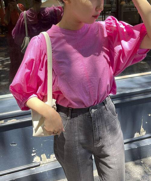 fredy emue（フレディエミュ）の「［新色追加］ギャザースリーブブラウス（シャツ/ブラウス・レディース・ブラック/オフホワイト/ピンク/イエロー系その他3/ブルー・38）」の20枚目の写真