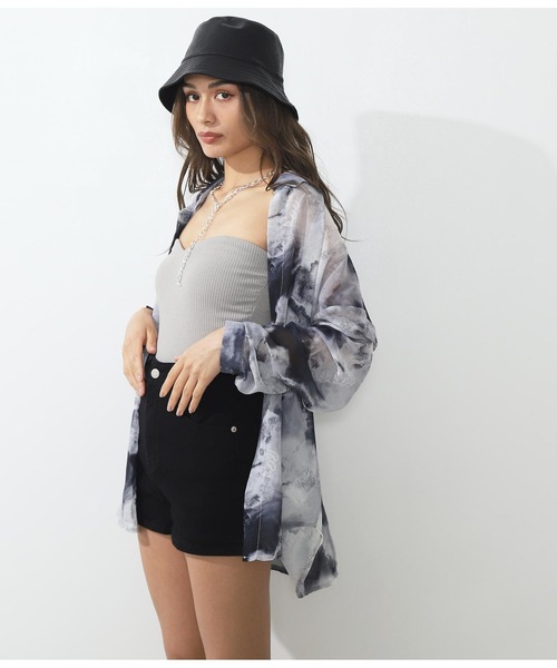 ANAP（アナップ）の「ハイウエストデニムショートパンツ（デニムパンツ・レディース・ブルー/ライトブルー/ブラック・L/M/S）」の8枚目の写真