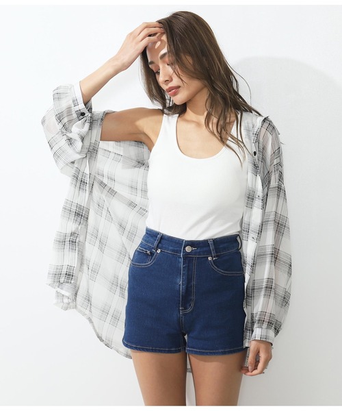 ANAP（アナップ）の「ハイウエストデニムショートパンツ（デニムパンツ・レディース・ブルー/ライトブルー/ブラック・L/M/S）」の12枚目の写真