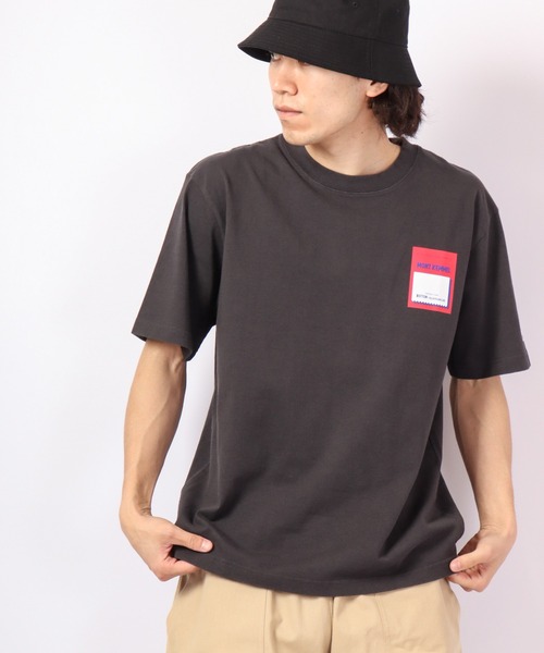 MONT KEMMEL（モンケメル）の「MONT KEMMEL タグプリントTシャツ（Tシャツ/カットソー・メンズ・ホワイト/アイボリー/チャコール/ブルー・38/36/40）」の12枚目の写真