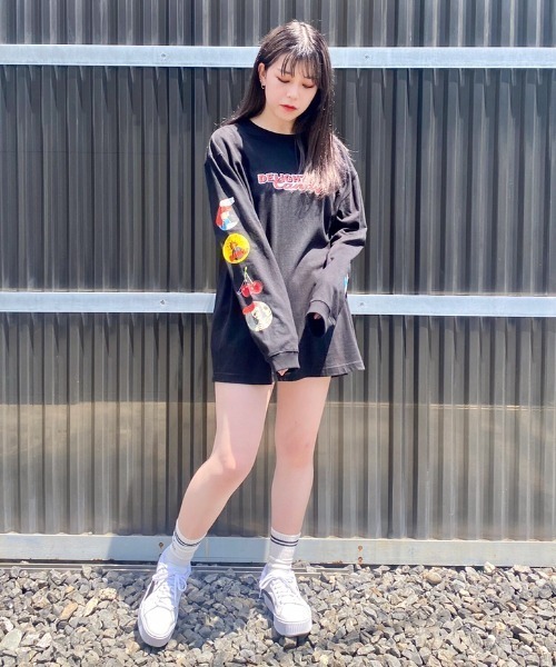 Candy Stripper(キャンディストリッパー)の「DELIGHTFUL CANDYS L/S Tシャツ(Tシャツ/カットソー・レディース・ライトブルー/オフホワイト/ブラック・2)」の15枚目の写真