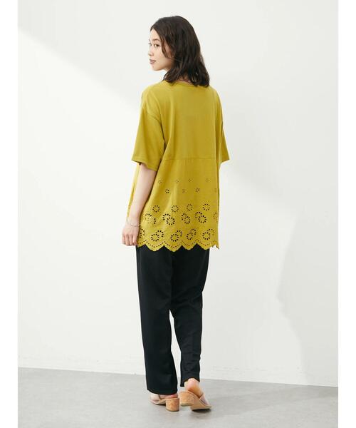 RAY CASSIN FAVORI(レイカズンフェバリ)の「・RAY CASSIN スカラップキリカエチュニック(Tシャツ/カットソー・レディース・イエロー/ブラック/オフホワイト/カーキ・FREE)」の6枚目の写真