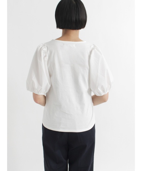 Lugnoncure(ルノンキュール)の「布帛ドッキングボリューム袖Tシャツ(Tシャツ/カットソー・レディース・ブラック/ブラウン/オフホワイト・フリ-)」の8枚目の写真