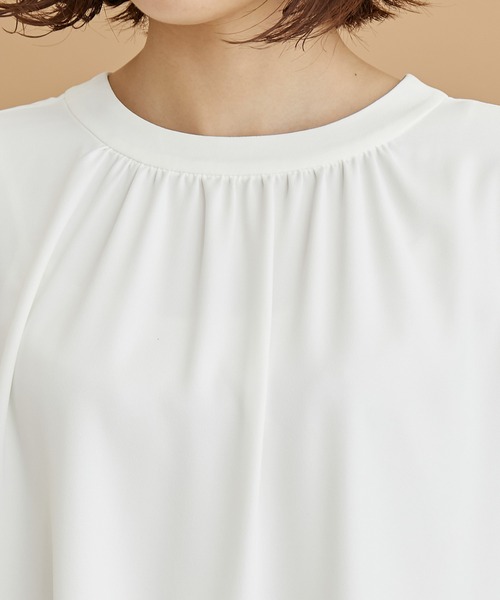 ROPE' PICNIC（ロペピクニック）の「【WEB限定】2WAY/ビジューホックブラウス（シャツ/ブラウス・レディース・チャコールグレー/オフホワイト/ネイビー/ラベンダー/イエロー・38）」の9枚目の写真