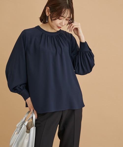 ROPE' PICNIC（ロペピクニック）の「【WEB限定】2WAY/ビジューホックブラウス（シャツ/ブラウス・レディース・チャコールグレー/オフホワイト/ネイビー/ラベンダー/イエロー・38）」の11枚目の写真