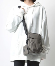 Lee（リー）の「Lee/リー CORDURA タテスクエアショルダー ミニポーチ付き（ショルダーバッグ・メンズ）」