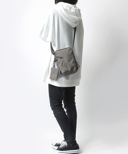 Lee（リー）の「Lee/リー CORDURA タテスクエアショルダー ミニポーチ付き（ショルダーバッグ・レディース・グレー/ブラック/ブラウン/オリーブ・FREE）」の14枚目の写真