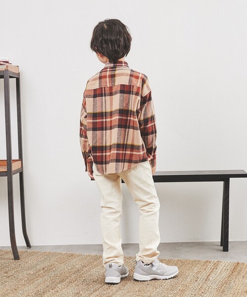 coen（コーエン）の「コーデュロイスキニーパンツ（その他パンツ・キッズ・オフホワイト/ライトグレー/ベージュ/コバルトブルー・150/120/110/100/140/130）」の16枚目の写真