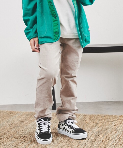 coen（コーエン）の「コーデュロイスキニーパンツ（その他パンツ・キッズ・オフホワイト/ライトグレー/ベージュ/コバルトブルー・150/120/110/100/140/130）」の8枚目の写真