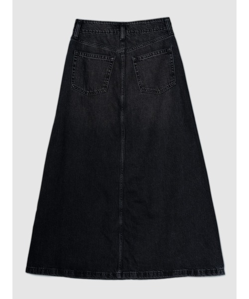 GAP（ギャップ）の「ウォッシュウェル ミディ丈デニムスカート（デニムスカート・レディース・ブラック・0/2/4/6/8/10/00/000）」の4枚目の写真
