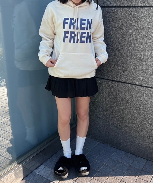 fiere（フィエール）の「韓国っぽぬくぬく軽量パーカー（パーカー・レディース・グレー/アイボリー・M/L/XL）」の2枚目の写真