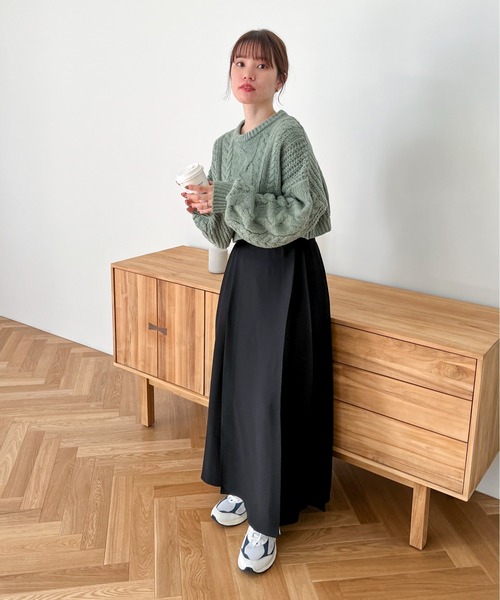 feepur(フェピュール)の「【ハンドウォッシャブル】ウール混ケーブルショートニット(ニット/セーター・レディース・グリーン/モカ/オフホワイト/杢グレー・MEDIUM)」の10枚目の写真