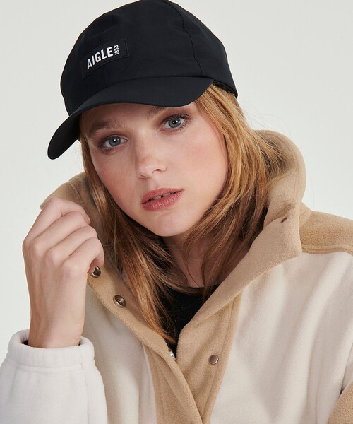 AIGLE(エーグル)の「ゴアテックス ロゴキャップ(キャップ・レディース・ブラック/グリーン・FREE)」の2枚目の写真