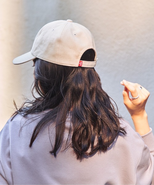 EDWIN(エドウィン)の「【EDWIN】エドウィン ピス付き シンプル キャップ TWILL BASEBALL CAP ローキャップ バックストラップ(キャップ・レディース・ブラック/グリーン/ブラウン/キャメル/ベージュ/キナリ・フリー)」の11枚目の写真