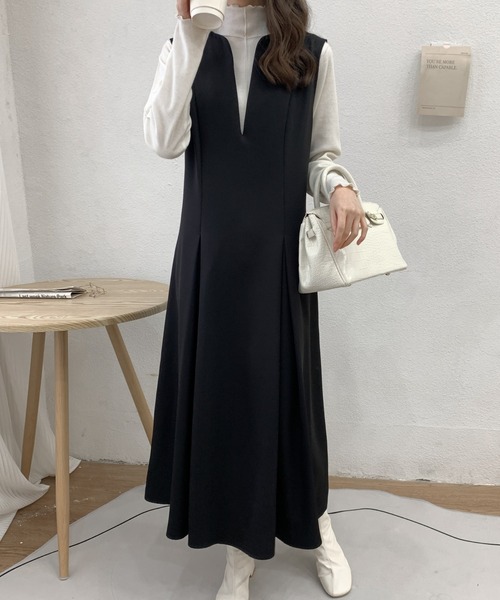 ECLIN（エクラン）の「フロントタックスキッパネックノースリーブフレアワンピース（ワンピース・レディース・ブラック/ダークブラウン/ベージュ・S/M）」の22枚目の写真