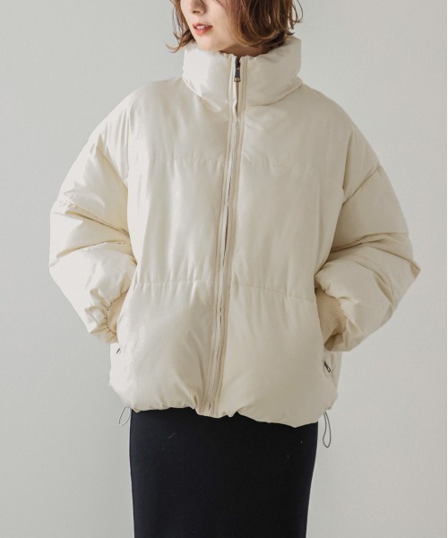 SUGAR BISKET（シュガービスケット）の「エコダウンブルゾン（ダウンジャケット/コート・レディース・ブラック/アイボリー/ブルーグリーン・M/L）」の2枚目の写真