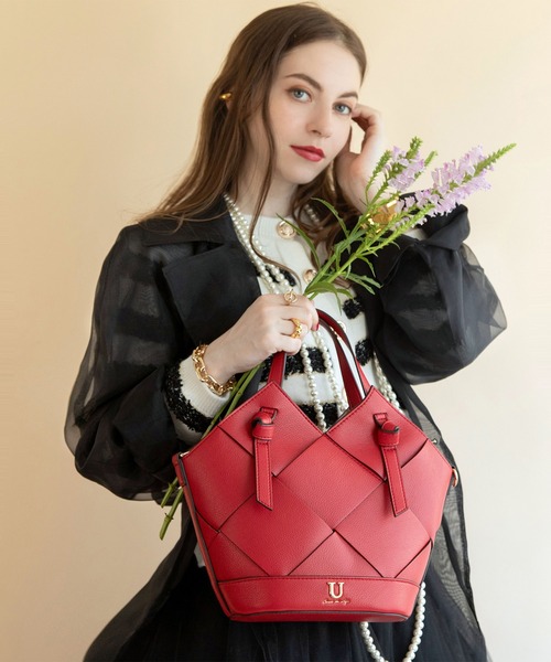 U（ユー）の「リエールティッセ メッシュトートバッグ ショルダー付（ビジネスバッグ・レディース・ブラック/イエロー/グリーン/ラベンダー/シルバー/アイボリー/ブルー/キャメル/ターコイズブルー/ピンク系その他/レモンイエロー/ブルー系その他/ベージュ系その他/レッド/ホワイト系その他/ベージュ系その他2/グレー・FREE）」の20枚目の写真