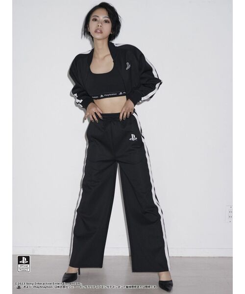 GYDA（ジェイダ）の「【セットアップ着用可】BACK CROSS ビスチェ for PlayStation（キャミソール・レディース・オフホワイト/ブラック・FREE）」の7枚目の写真