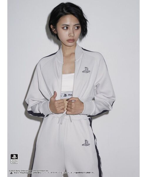 GYDA（ジェイダ）の「【セットアップ着用可】BACK CROSS ビスチェ for PlayStation（キャミソール・レディース・オフホワイト/ブラック・FREE）」の17枚目の写真