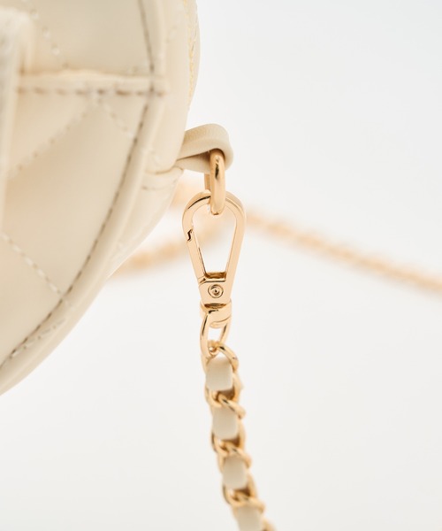 Seemi. byNICECLAUP（ シーミーバイナイスクラップ）の「【Seemi】Seemiハートキルティングポシェット（ショルダーバッグ・レディース・ブラック/レッド/アイボリー・FREE）」の10枚目の写真