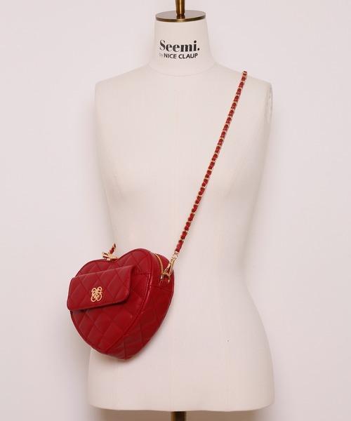 Seemi. byNICECLAUP（ シーミーバイナイスクラップ）の「【Seemi】Seemiハートキルティングポシェット（ショルダーバッグ・レディース・ブラック/レッド/アイボリー・FREE）」の15枚目の写真