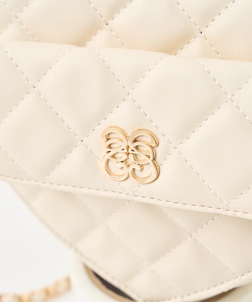 Seemi. byNICECLAUP（ シーミーバイナイスクラップ）の「【Seemi】Seemiハートキルティングポシェット（ショルダーバッグ・レディース・ブラック/レッド/アイボリー・FREE）」の16枚目の写真