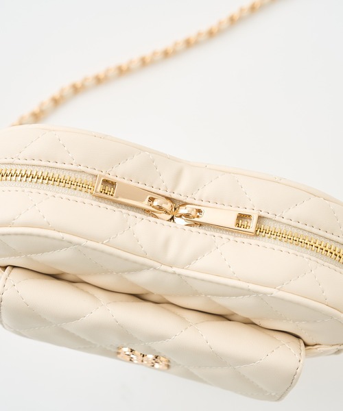 Seemi. byNICECLAUP（ シーミーバイナイスクラップ）の「【Seemi】Seemiハートキルティングポシェット（ショルダーバッグ・レディース・ブラック/レッド/アイボリー・FREE）」の17枚目の写真