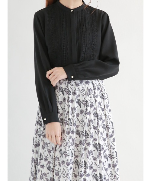 Te chichi（テチチ）の「金釦フロントレースブラウス（シャツ/ブラウス・レディース・シルバーグレー/ブラック/オフホワイト・ﾌﾘ-）」の11枚目の写真