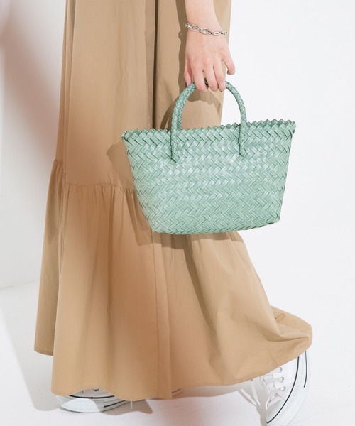 LAVEANGE（ラビアンジェ）の「ミニ カゴバッグ（かごバッグ・レディース・ベージュ/ブラウン/グリーン・F）」の21枚目の写真