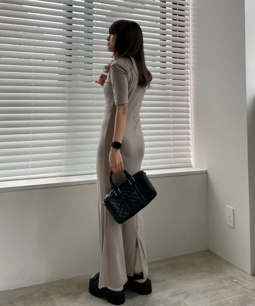 AMAIL（アマイル）の「Fit flare ワンピース（ワンピース・レディース・ブラック/ベージュ・FREE）」の14枚目の写真