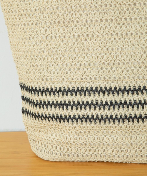 Munich(ミューニック)の「ストロー&フェイクレザージップトートバッグ(かごバッグ・レディース・ブラウン/ブラック・FREE)」の11枚目の写真