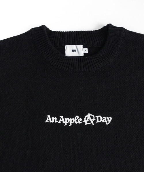 FTW(エフティダブリュー)の「APPLE KNIT SWEATER(ニット/セーター・メンズ・ブラック/ブルー/ホワイト・MEDIUM/LARGE)」の15枚目の写真