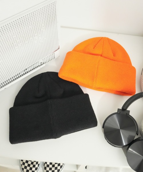 WEGO（ウィゴー）の「WEGO/カラーショートビーニー（ニットキャップ/ビーニー・メンズ・ブラック/オレンジ/グレー/グリーン系その他/ライトブラウン・FREE）」の10枚目の写真