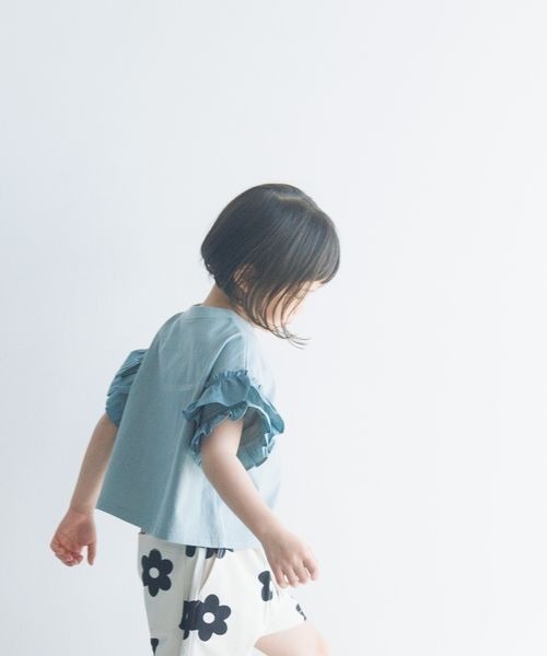 LOWRYS FARM（ローリーズファーム）の「ソデフリルプルオーバー　198241（Tシャツ/カットソー・キッズ・ブラック/ホワイト/ブラウン/ミント・110cm/120cm/130cm/140cm/150cm）」の4枚目の写真