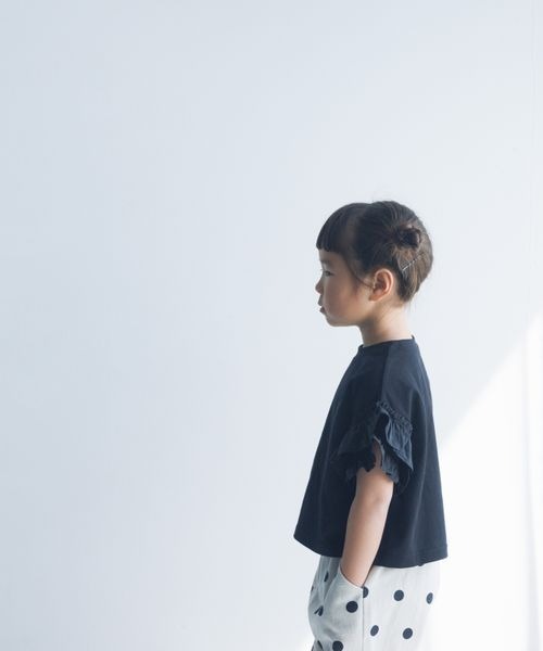 LOWRYS FARM（ローリーズファーム）の「ソデフリルプルオーバー　198241（Tシャツ/カットソー・キッズ・ブラック/ホワイト/ブラウン/ミント・110cm/120cm/130cm/140cm/150cm）」の5枚目の写真