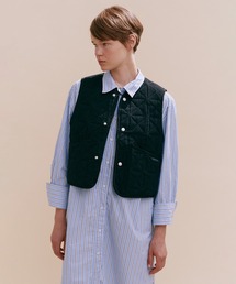 mamuキルティングフリルベスト⭐︎ブラック レディース】Floral Jacquard High Neck Blouse | Mame